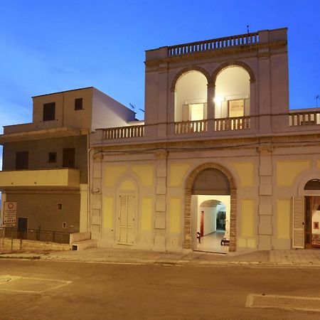 camera elena in Palazzo Stapane Santa Maria al Bagno Esterno foto