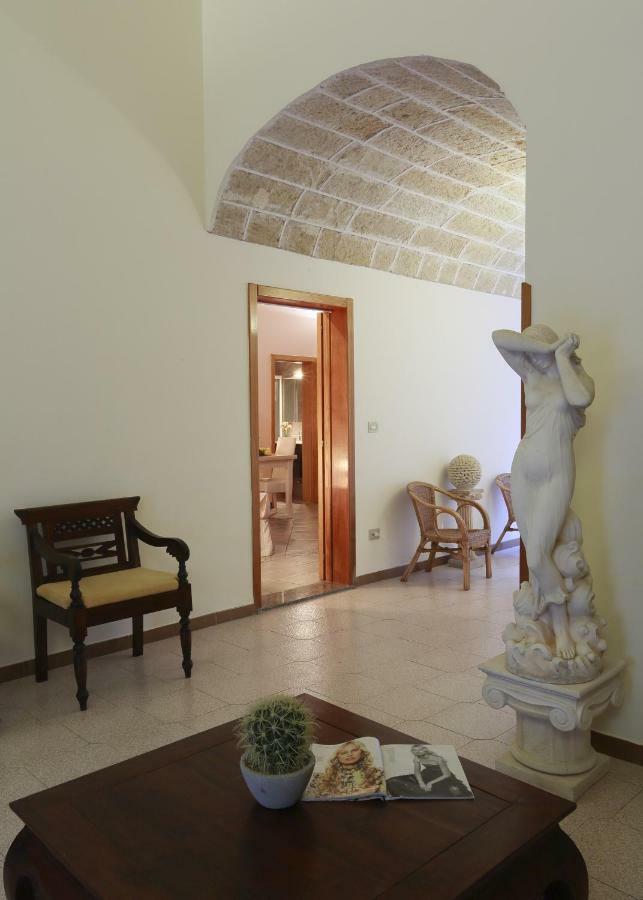 camera elena in Palazzo Stapane Santa Maria al Bagno Esterno foto